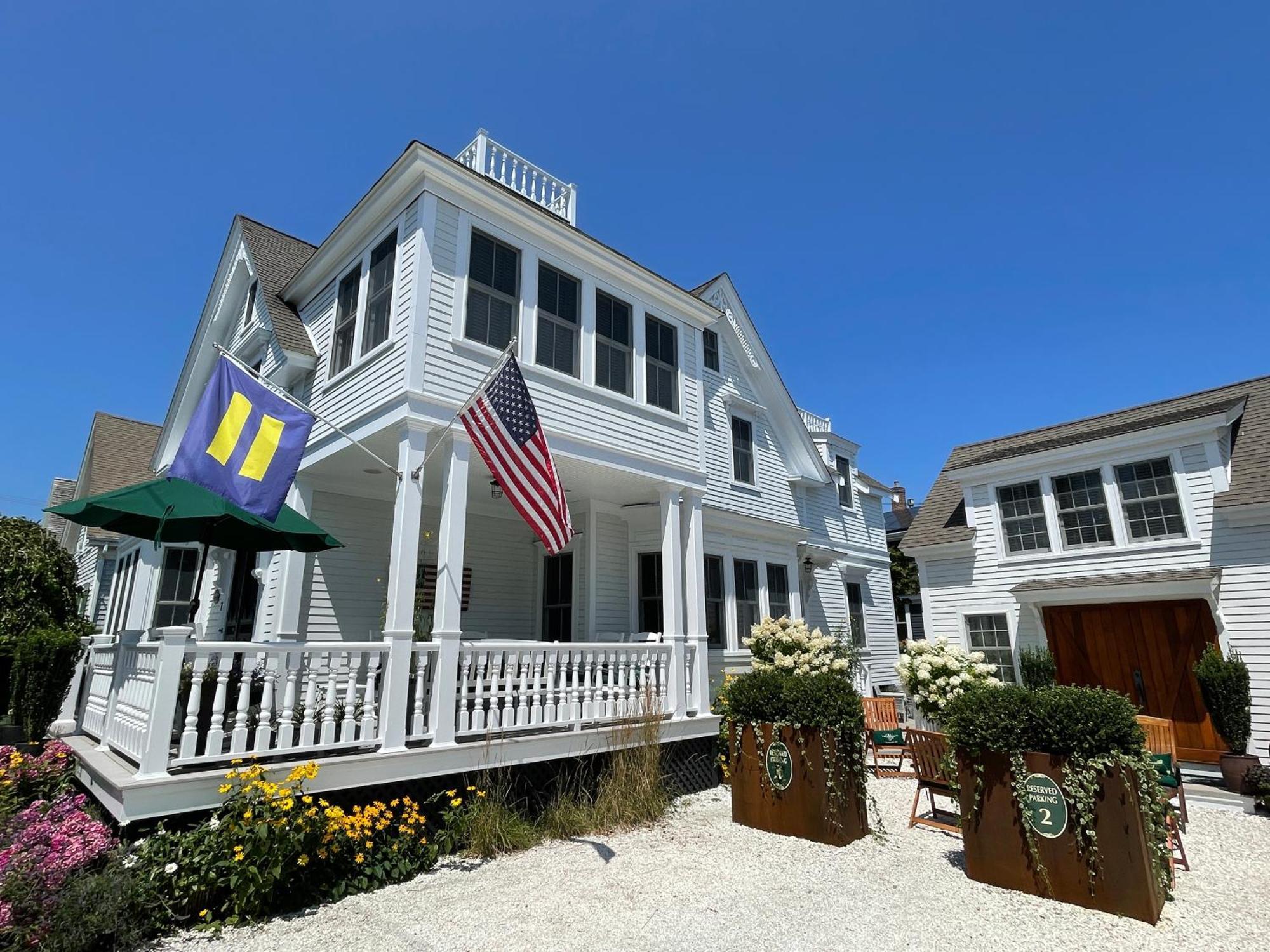 White Porch Guest house Provincetown