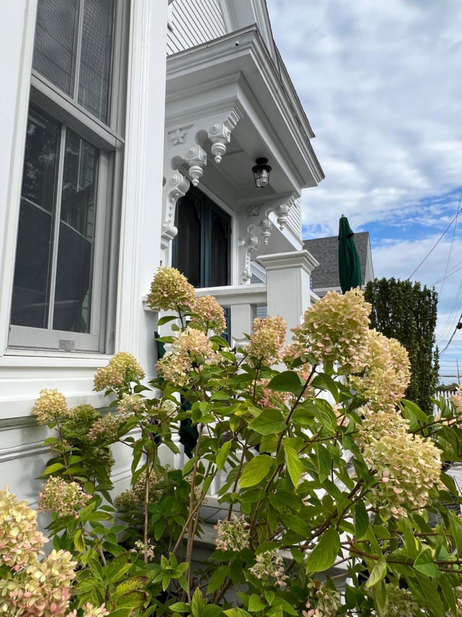 White Porch Guest house
