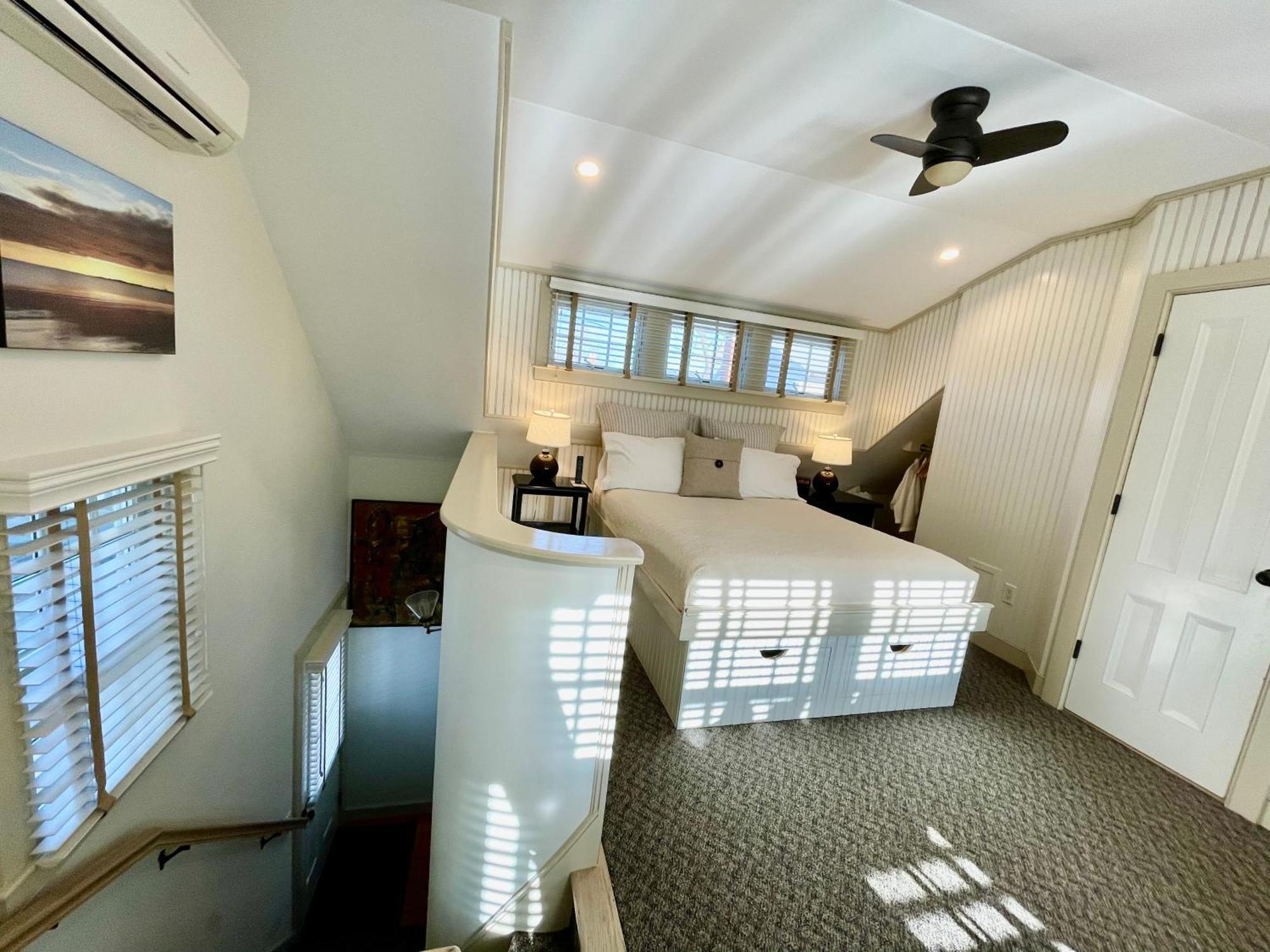 White Porch Guest house 4*